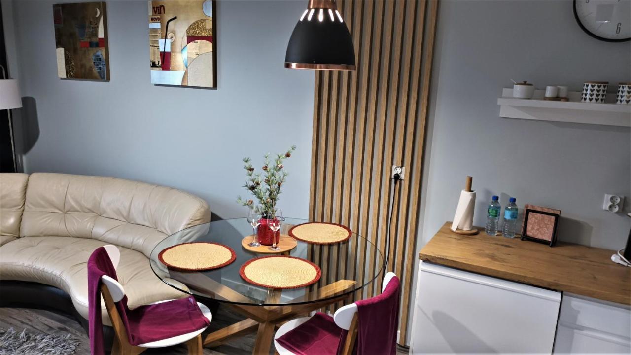 Apartament One Apartment Lublin Bagian luar foto